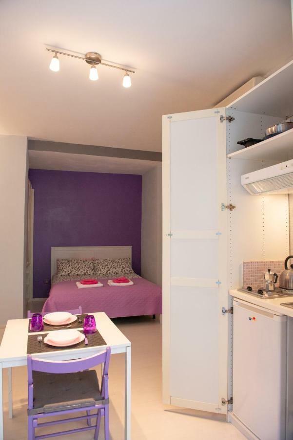Glamorous House in Chiaia Napoli Esterno foto